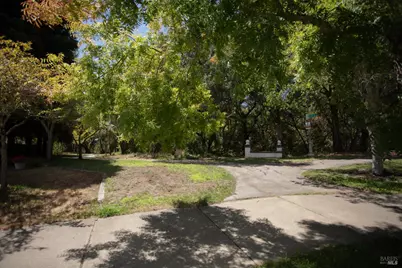 827 Glen Miller Drive, Windsor, CA 95492 - Photo 24