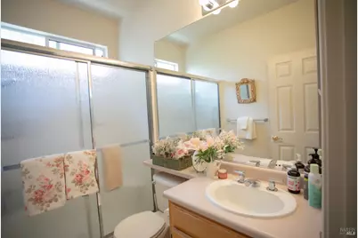 827 Glen Miller Drive, Windsor, CA 95492 - Photo 14