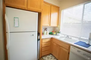 827 Glen Miller Dr, Windsor, CA 95492 - Photo 4
