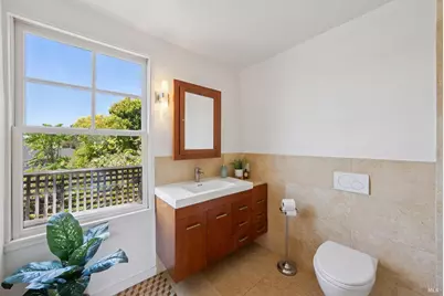 28 Marina Court Drive, San Rafael, CA 94901 - Photo 18