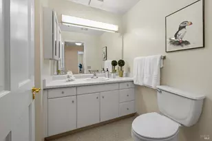 100 Thorndale Dr, San Rafael, CA 94903 - Photo 22