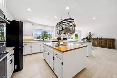 10 Santa Yorma Court, Novato, CA 94945 - Photo 28
