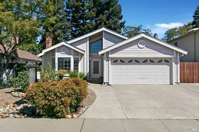 462 Danbury Circle, Vacaville, CA 95687 - Photo 1