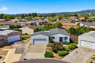 212 Betsy Pl, Napa, CA 94558 - Photo 2