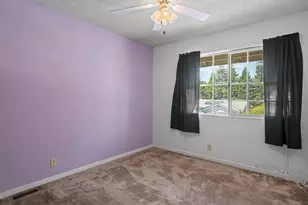 393 Limerick Way, Vacaville, CA 95688 - Photo 32