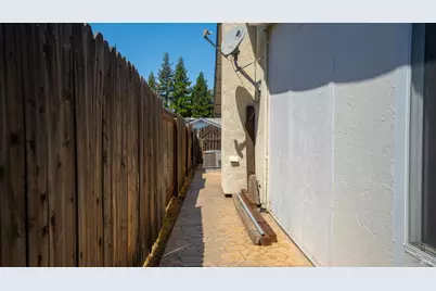 393 Limerick Way, Vacaville, CA 95688 - Photo 40