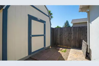 393 Limerick Way, Vacaville, CA 95688 - Photo 52