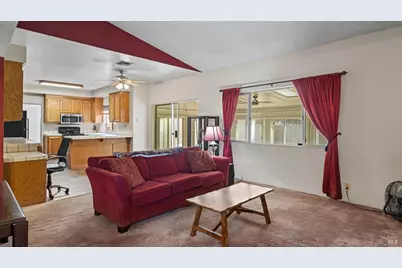 393 Limerick Way, Vacaville, CA 95688 - Photo 24