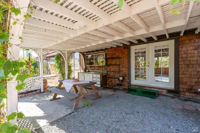 8490 Linden Avenue, Cotati, CA 94931 - Photo 2