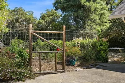 12 Nob Hill Terrace, Petaluma, CA 94952 - Photo 30