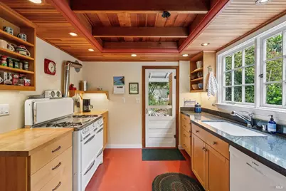 6 Cameron Street, Inverness, CA 94937 - Photo 8