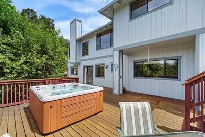 175 Grandview Avenue, Novato, CA 94945 - Photo 28