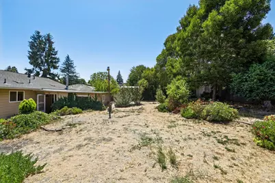 1205 Schuman Lane, Petaluma, CA 94952 - Photo 36