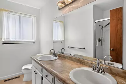 243 Theresa Court, Healdsburg, CA 95448 - Photo 22