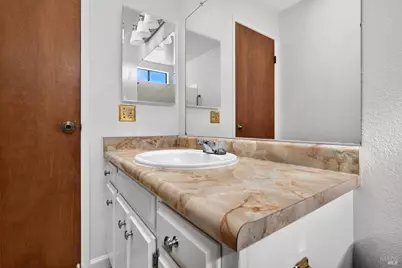 243 Theresa Court, Healdsburg, CA 95448 - Photo 12