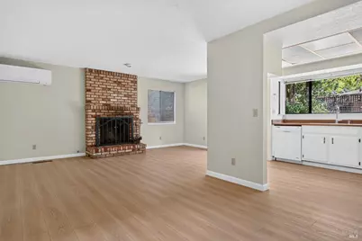 243 Theresa Court, Healdsburg, CA 95448 - Photo 4