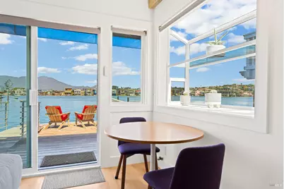 19 Liberty Dock, Sausalito, CA 94965 - Photo 2