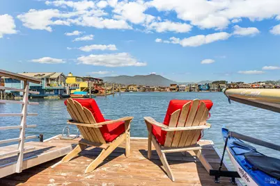 19 Liberty Dock, Sausalito, CA 94965 - Photo 1