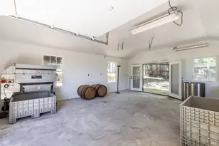 3025 W Dry Creek Rd, Healdsburg, CA 95448 - Photo 30