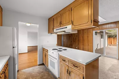 610 Willrush Street, Santa Rosa, CA 95401 - Photo 8