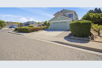 249 Valley Oak Lane, Vallejo, CA 94591 - Photo 6