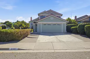 249 Valley Oak Ln, Vallejo, CA 94591 - Photo 4