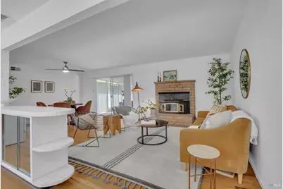 385 Lakeview Drive, Napa, CA 94559 - Photo 14