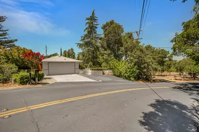 385 Lakeview Drive, Napa, CA 94559 - Photo 42