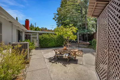 385 Lakeview Drive, Napa, CA 94559 - Photo 36