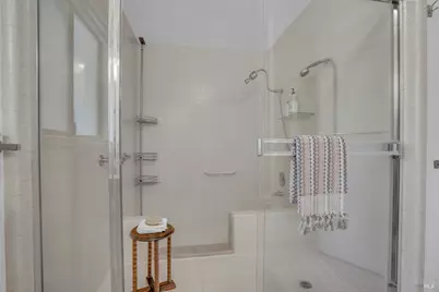385 Lakeview Drive, Napa, CA 94559 - Photo 30