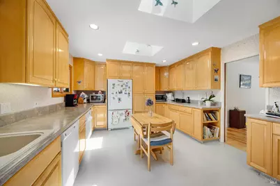 641 Midway Boulevard, Novato, CA 94947 - Photo 12