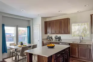 56 Portola Cir, Sonoma, CA 95476 - Photo 2