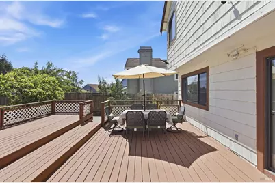 590 Wellfleet Drive, Vallejo, CA 94591 - Photo 30