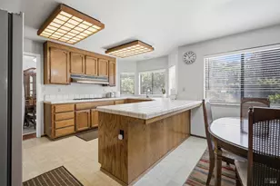 590 Wellfleet Dr, Vallejo, CA 94591 - Photo 12