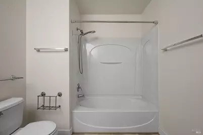 530 Entrada Drive #202, Novato, CA 94949 - Photo 22