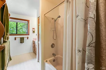 169 Resaca Avenue, Forest Knolls, CA 94933 - Photo 20