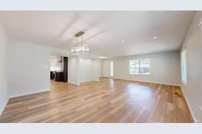 404 N Foothill Boulevard, Cloverdale, CA 95425 - Photo 14