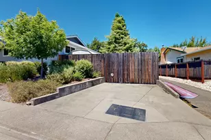 404 N Foothill Blvd, Cloverdale, CA 95425 - Photo 8