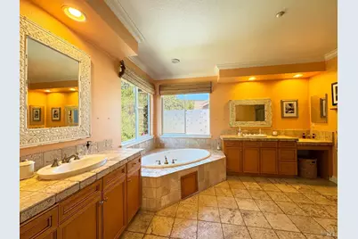 121 Zinfandel Court, Cloverdale, CA 95425 - Photo 38