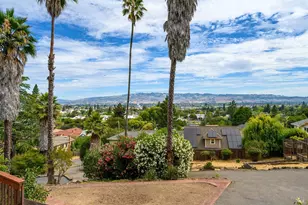 25 Linda Vista Terrace, Petaluma, CA 94952 - Photo 2
