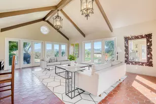8325 Sonoma Mountain Rd, Glen Ellen, CA 95442 - Photo 16