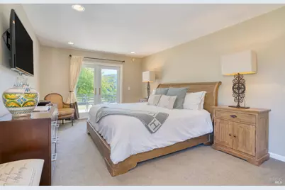 8325 Sonoma Mountain Road, Glen Ellen, CA 95442 - Photo 22