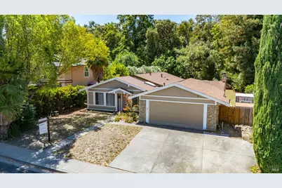 226 N Alamo Drive, Vacaville, CA 95688 - Photo 40
