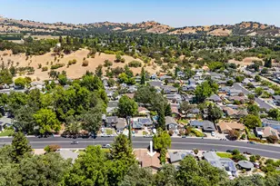 226 N Alamo Dr, Vacaville, CA 95688 - Photo 48