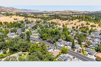 226 N Alamo Drive, Vacaville, CA 95688 - Photo 46