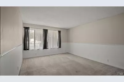 226 N Alamo Drive, Vacaville, CA 95688 - Photo 8