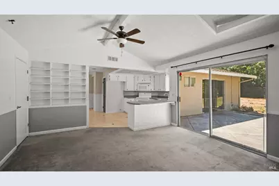 226 N Alamo Drive, Vacaville, CA 95688 - Photo 16