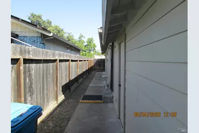 227 Decker Street, Santa Rosa, CA 95401 - Photo 6
