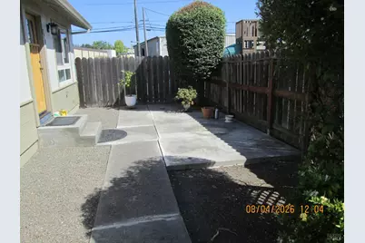227 Decker Street, Santa Rosa, CA 95401 - Photo 2