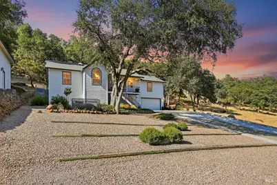 19468 Park Ridge Drive, Hidden Valley Lake, CA 95467 - Photo 2
